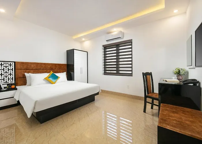 Tuan Chau Kingly Hotel 4*